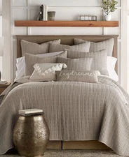 LEVTEX HOME MILLS WAFFLE FULL/ QUEEN QUILT SET  SHAMS  COTTON TAUPE BEIGE