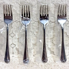 Oneida Juilliard Julliard Salad Forks 7" 18/10 Stainless Steel New Set of 4