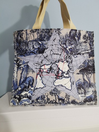 Christian Dior Vip Exclusive Woven Tote Bag Around the World Platinum Gift 2025