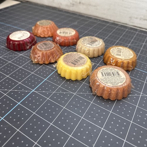 NEW Lot of 8 Yankee Candle Wax Tarts Apple Food Desert Cookie Cinnamon SEALED - Picture 5 of 7