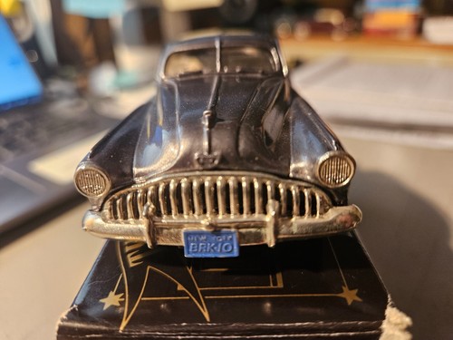 MODELOS BROOKLIN BRK 10 1:43 1949 BUICK ROADMASTER SEDÁN PLATEADO EN CAJA INCORRECTA - Imagen 5 de 13