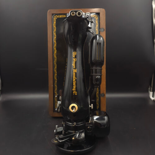 Vintage 1955 Singer Model 15-91 Sewing Machine Serviced w/ Case and Accessories - Picture 8 of 23