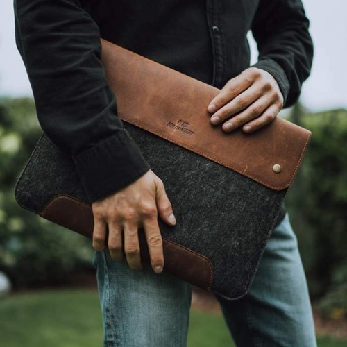 MegaGear LONDO Fine Leather and Fleece Sleeve Bag 15"-16" MacBook Pro / Air iPad - 第 6/8 張圖片