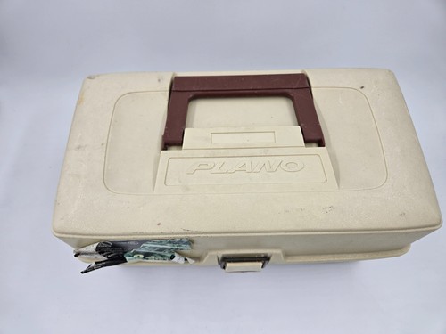 Vintage Plano 1200 Fishing Tackle Box 2 Tray Fold-Out Brown Tan Made in USA - Picture 4 of 9