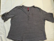 Pure Energy - Women’s Plus Size 4 Heather Grey Top -jersey button v neck