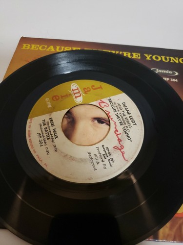 DUANE EDDY&REBELS-BECAUSE THEY'RE YOUNG/EASY..-RARE ORIGINAL USA 7"45rpm EP 1960 - Picture 8 of 8