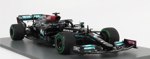 1/18 SPARK Lewis Hamilton 2021 F1 Mercedes-AMG F1 W12 EQ #44 100th Victory - Picture 4 of 6