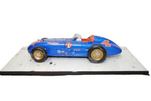 WATSON ROADSTER ミニカー WATSON ROADSTER ミニカー 1:18 Carousel 1 Watson Roadster