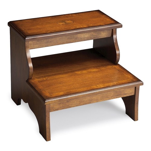 Butler Melrose Olive Ash Burl Step Stool, Olive Ash Burl - 1922101 - 第 1/1 張圖片