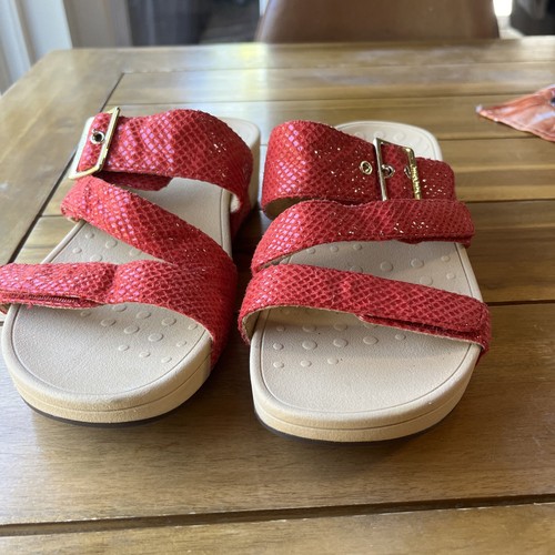 Vionic Pacific Rio Orthodic Sandals Women's 9 Red Lizard Print Platform Slide - Picture 5 of 9
