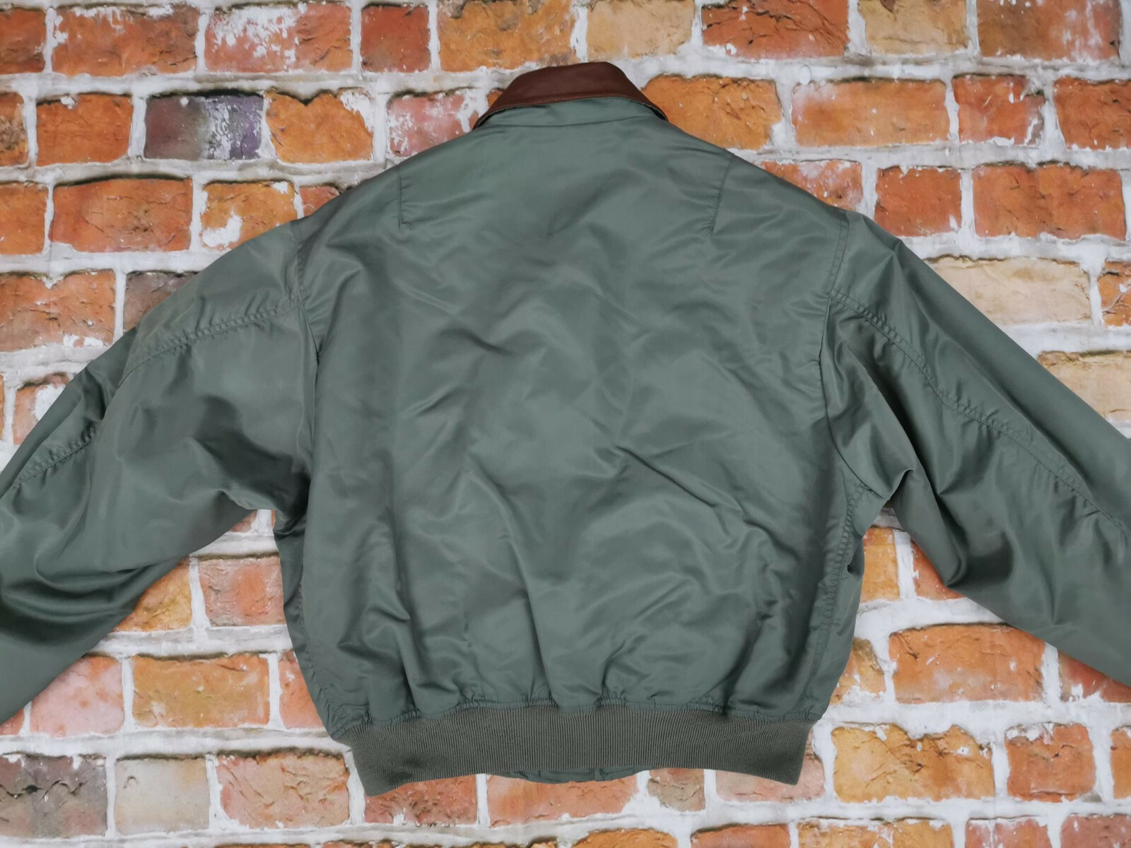 Avirex USA Vintage Bomber Jacket CWU 