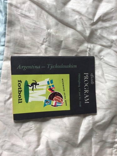 1958 WORLD CUP SWEDEN - ARGENTINA V CZECHOSLOVAKIA - Picture 1 of 2