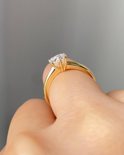 1.25 CT Heart Cut Moissanite Ring Solitaire Wedding Proposal Ring For Girlfriend - Picture 3 of 7