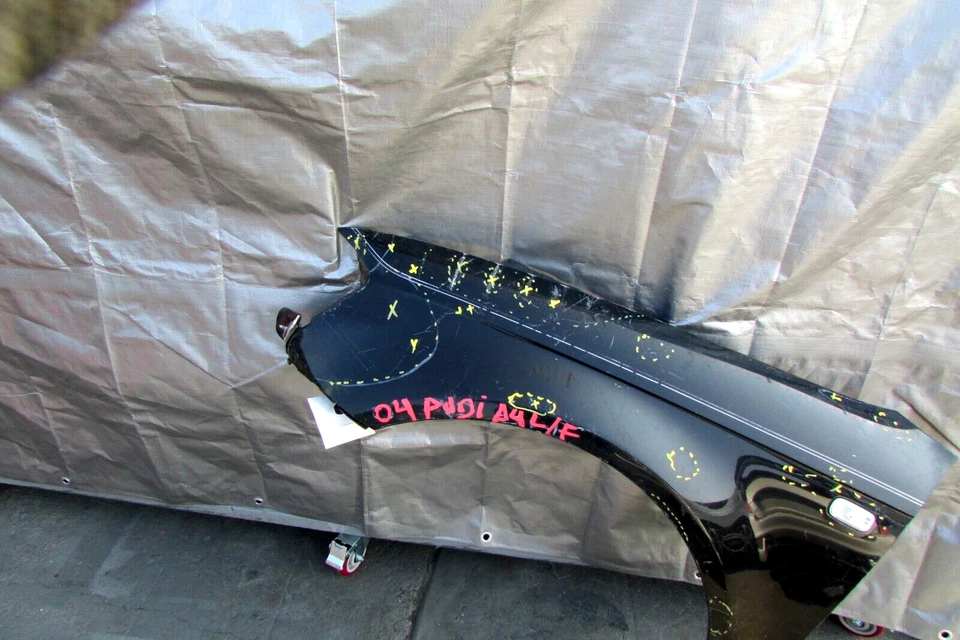 2004 AUDI A4 CONVERTIBLE DRIVER LEFT SIDE FENDER IN COLOR BLACK OEM - Image 3 of 4