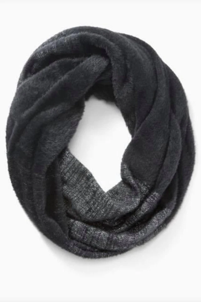 Stella & Dot kaci versatile infinity scarf/wrap - Image 2 of 4