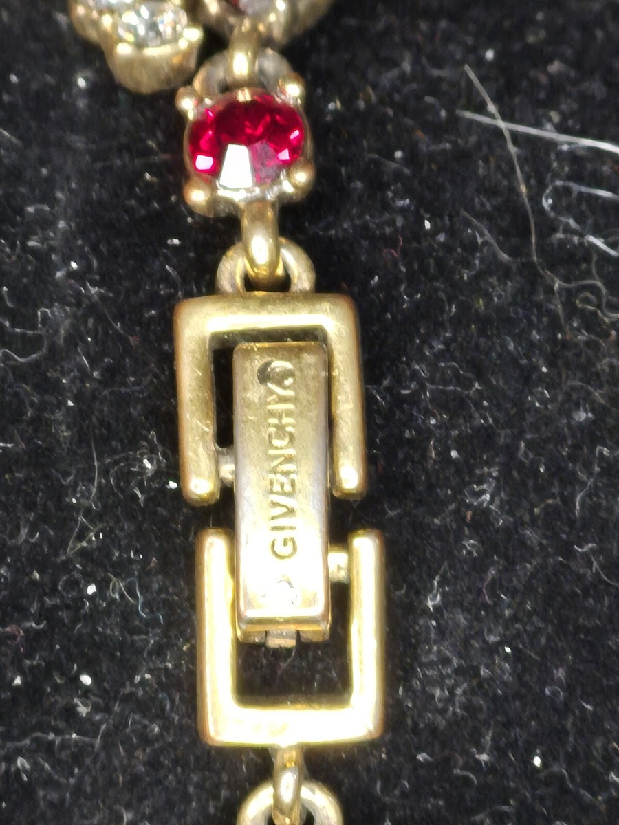 【GIVENCHY】Gold Tone Crystal Tennis Flex Line ブレスレット Givenchy Gold Tone Crystal Logo Link Flex Line Bracelet