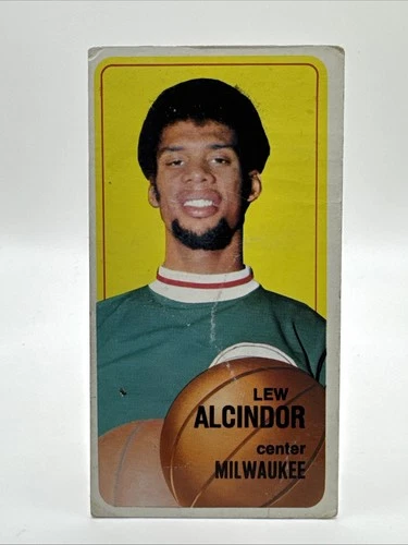 Lew Alcindor 1970-71 Topps Milwaukee Bucks Kareem Abdul-Jabbar Lakers HOF #75