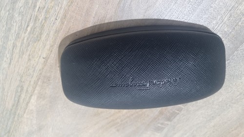 Salvatore Ferragamo Textured Glasses Spectacle Case Pouch And Cleaning Cloth - Bild 3 von 7