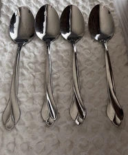 Oneida SATIN TRIBECA Stainless Set of 4 Soup Spoons Frosted Glossy USA Flatware