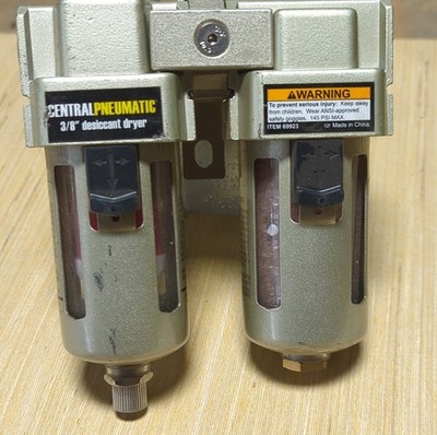 Central Pneumatic 3/8'' Desiccant Dryer 69923, 145 psi Maximum Pressure