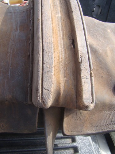Antikes Paket Sattelleder und Holz tolle Patina sehr selten tolles Western Deko Artikel - Bild 11 von 20
