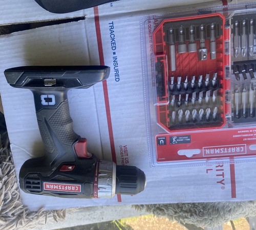 Craftsman C3 19.2V Volt 1/2" in. Drill/Driver , 47 Piece Bit Set And Carry Bag - 第 4/7 張圖片