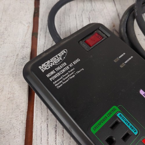 Monster HT800 G Power Strip Surge Protector - 7 Outlets TESTED WORKING Free Ship - Picture 2 of 5