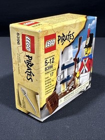 Lego Soldier's Arsenal 8396 Pirates Minifigure Building Set