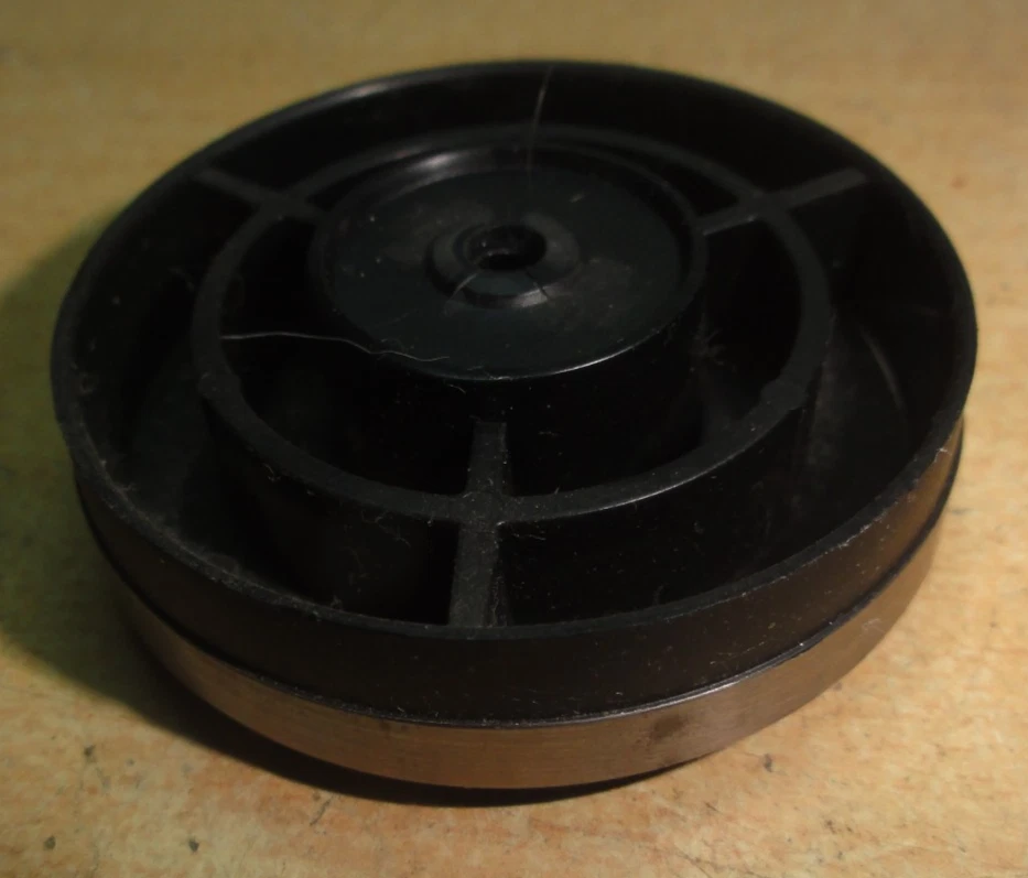 Gerätefüsse original Kenwood KRF-V5090D Audiogeräte und Verstärker - Bild 2 von 3