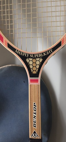 Dunlop Maxply Superlight Vintage Racket With Cover Very Good Condition - Picture 2 of 2
