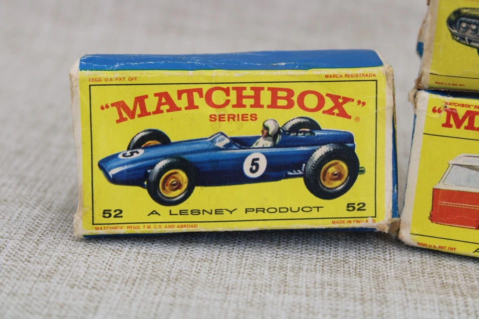 4 vintage Lesney Matchbox Toy Vehicle BOXES ONLY Nos. 52, 62, 68, 69 - Image 2 of 4