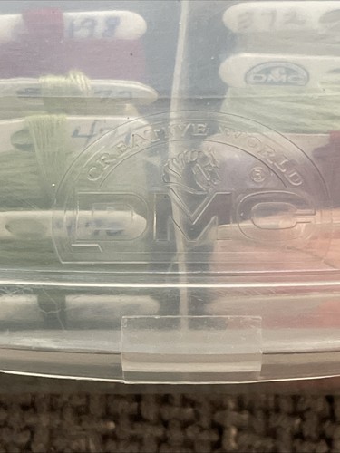 Mixed Lot Of Embroidery Thread Skeins 35+ & Carded Thread In Storage Case 90+ - Picture 7 of 7