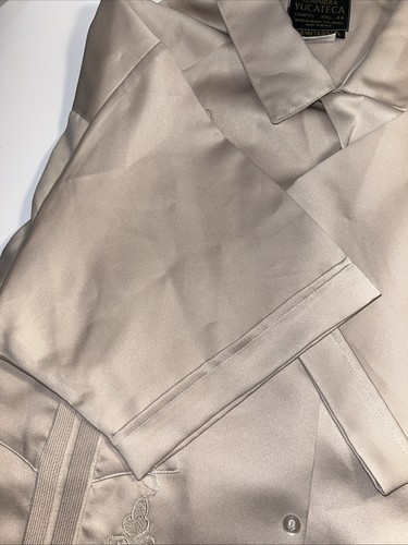 Camicia vintage Guayaberas Yucatecas con bottoni uomo 2XL 44 beige retrò ricamata - Foto 9 di 13