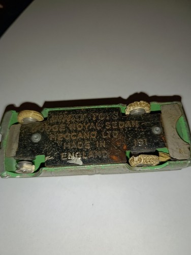 Dinky Toys. Morris Oxford 1940. Jaguar 157. Dodge Royal Sedan 191. Plymouth - Picture 10 of 24