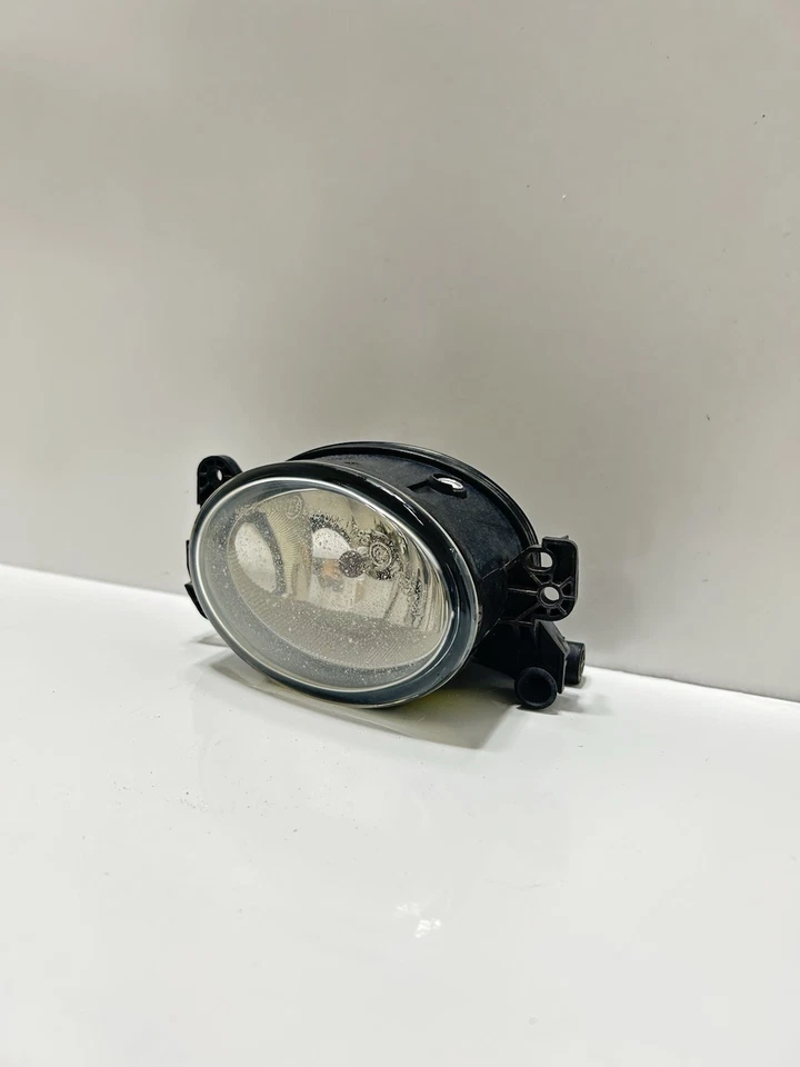 Faro antiniebla delantero derecho mercedes w211 e350 2006-2010 OEM A1698201656 Foto 3 de 4