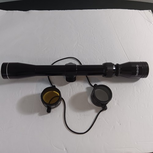 Tasco 3-9 X 32 30-30 Reticle Gloss Black Rifle Scope With Lens Covers