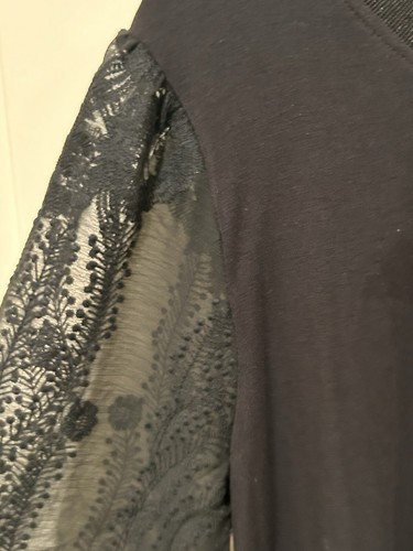 T Tahari Women’s Lg Black Long Sleeve Crew Neck T Sheer Lace Ruffle Sleeve NWT - Picture 7 of 10