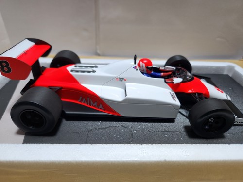 MINICHAMPS 537 831808 McLAREN FORD MP4/1C N.Lauda USA GP WEST 1983 1/18 - Picture 4 of 11