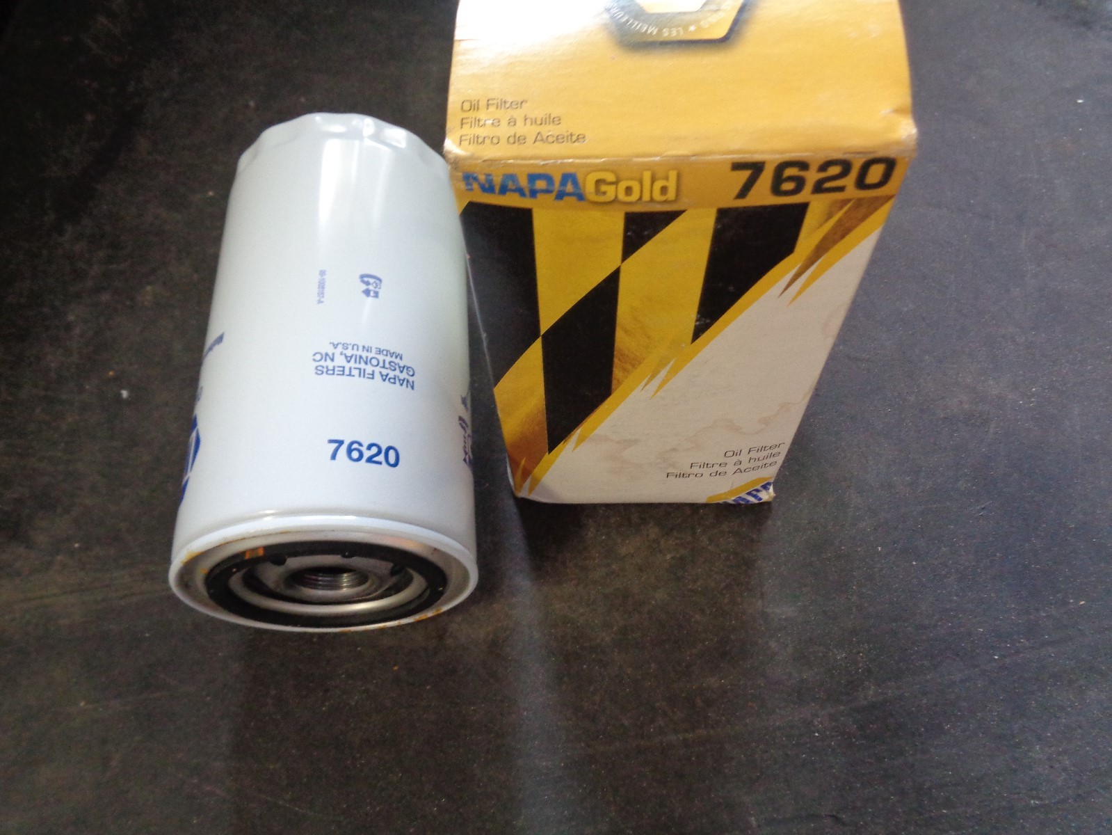 7620 Napa Gold Oil Filter ( WIX 57620 ) Fits Cummins   