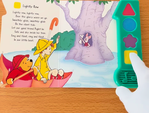 Disney Book Winnie the Pooh First Songs 1998 Hardback WORKING (see video) - Video 1 of 1