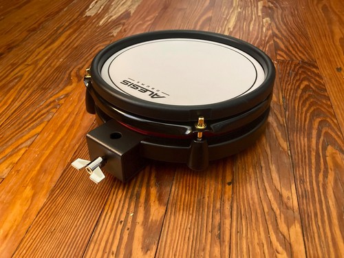 Red Alesis 8" Mesh Drum Pad NEW w/Cable, Clamp & L Bar Command X SE Crimson Tom - Picture 6 of 7