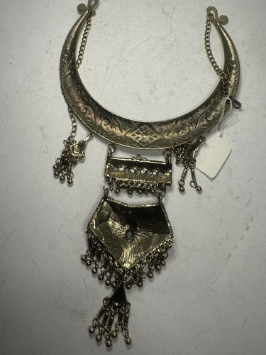 Vintage Exotic Handmade Necklace - Picture 7 of 7