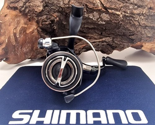 Shimano Miravel 1000 Spinnrolle Stationärrolle Angelrolle Spinning Reel Rolle - Picture 3 of 3