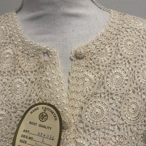Hand Crocheted Women’s Size Large Sweater Ecru Ivory Cream Button New With Tags - Picture 2 of 9