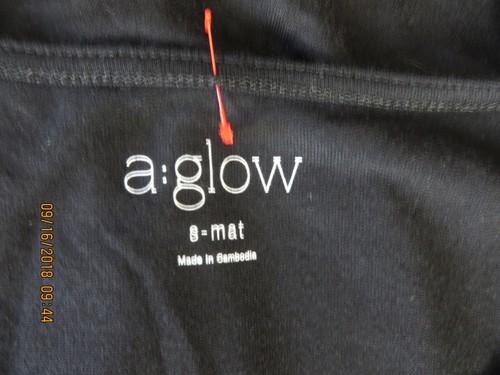 A GLOW MATERNITY SZ S NWOT Rayon/Spandex Black Ruched Tee Shirt Tunic Blouse Top - Bild 9 von 10