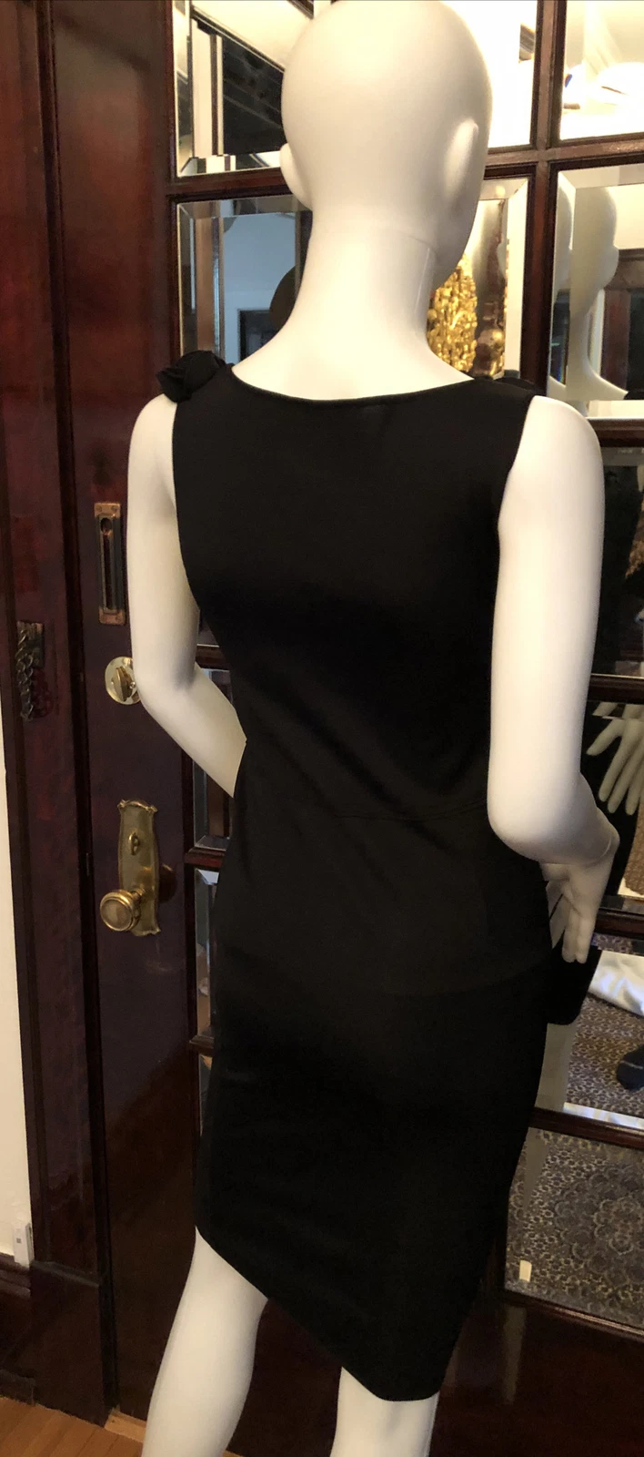 VALENTINO PICCOLO ABITO NERO CON ROSE