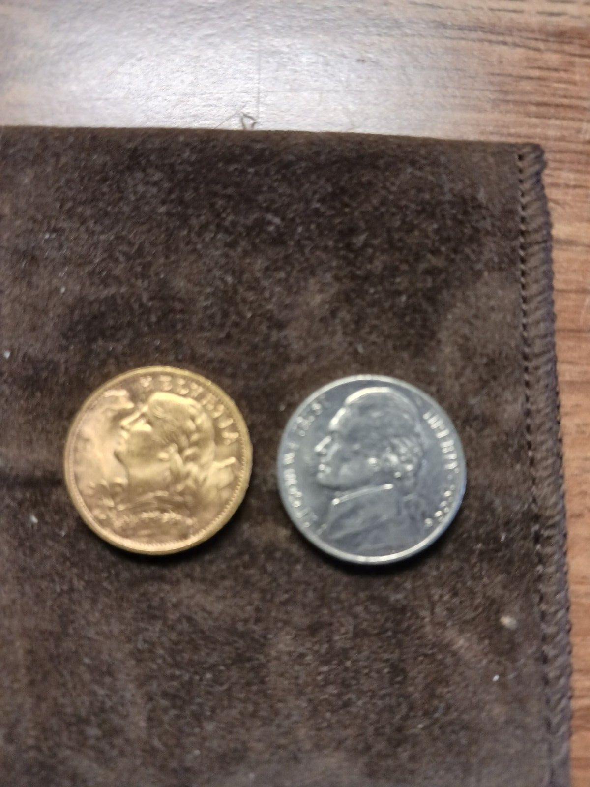 Picture 2 of 4