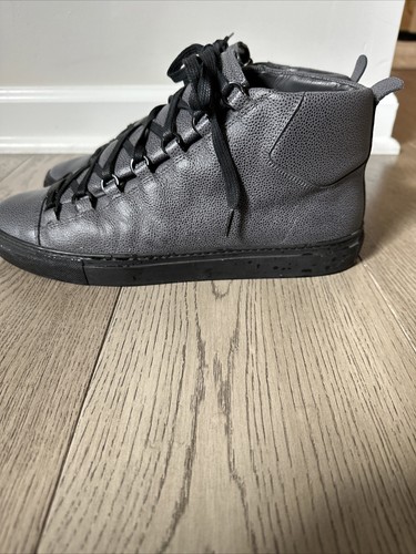 BALENCIAGA MEN'S ARENA GRAY CAVIAR LEATHER HIGH TOP LACE UP SNEAKERS SZ 43 - Picture 5 of 6
