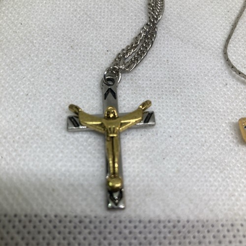 Lot Of 5 Unique Nice Christian Cross Pendant Chain Necklaces - Picture 3 of 6