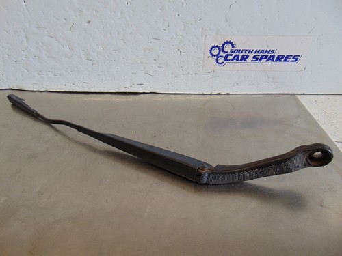 Nissan Qashqai Wiper arms J10 10-13 Front pair 80017917 80017927 - Picture 18 of 22